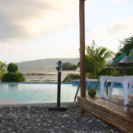 Moalboal Beach Resort Alcantara  Buitenkant foto
