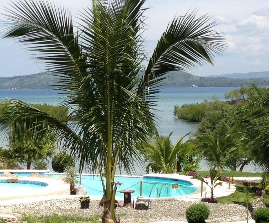 Moalboal Beach Resort Alcantara  Buitenkant foto